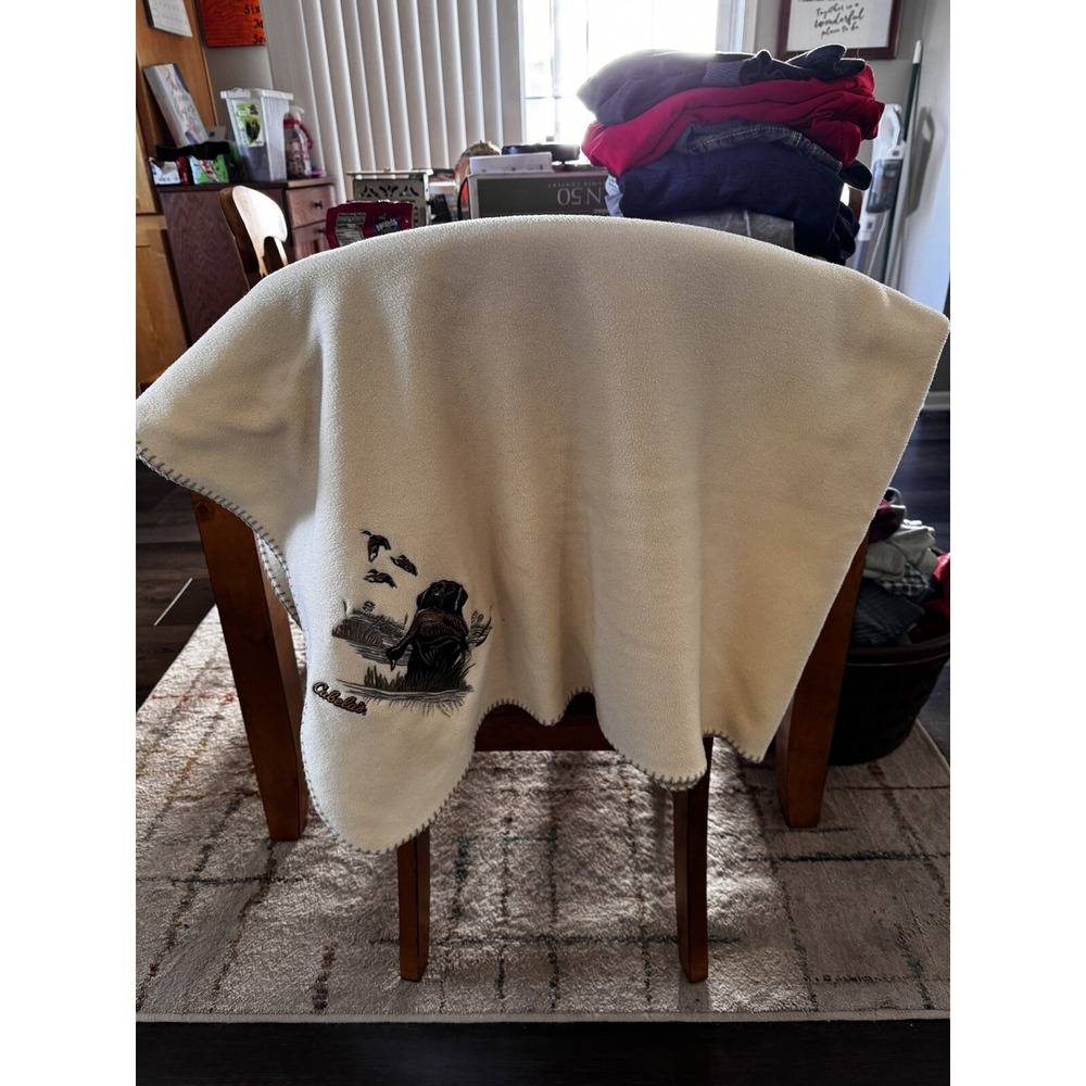 Dog And Ducks Embroidery Throw 42"x60" Cream Color By Cabelas - Picture 5 of 7